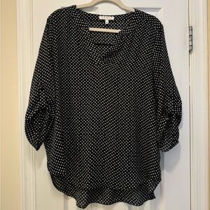 Business casual black and white speckled top